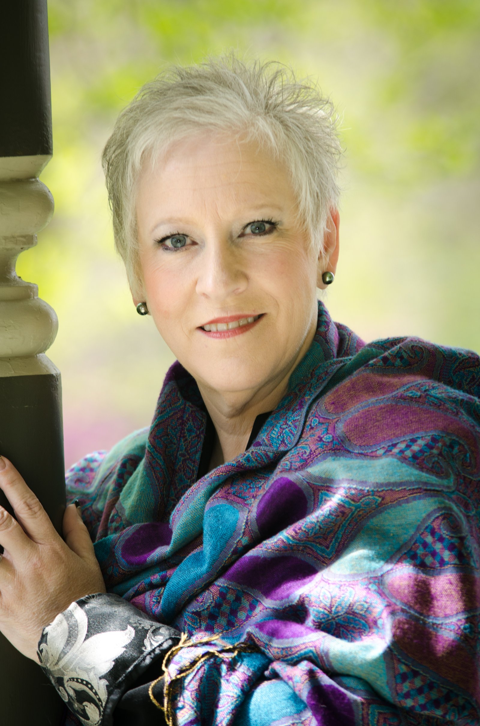 Portrait of Dr. Lisa Prosser-Dodds
